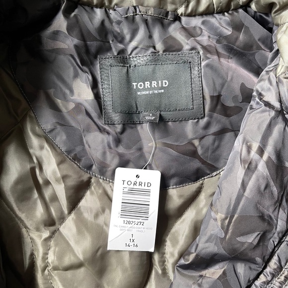 Camo Torrid puff jacket - Picture 7 of 16